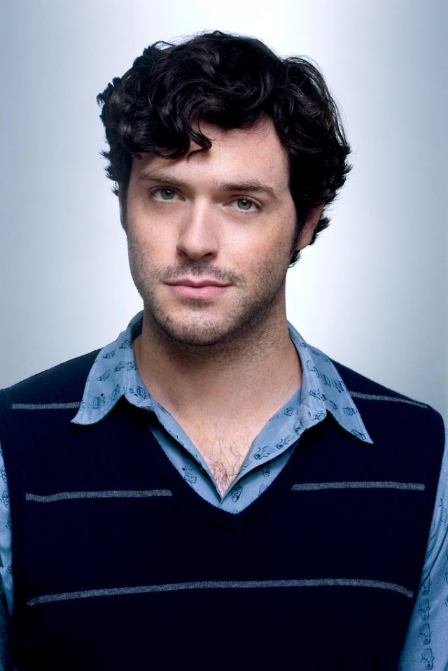 Brendan Hines Fotoğrafı