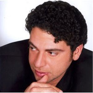 Hakan Taşıyan fotoğrafı