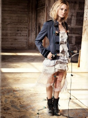 Mia Wasikowska Fotoğrafı