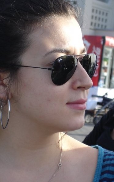 Burcu Gönder fotoğrafı