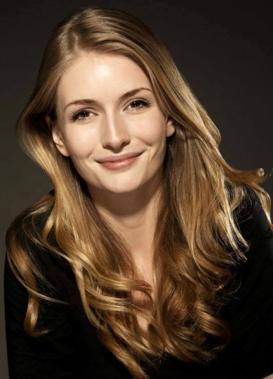 Yasemin Allen Fotoğrafı