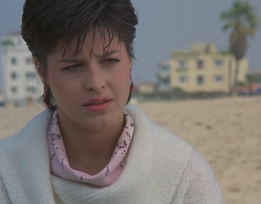 Lucinda Dickey fotoğrafı