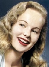 Peggy Cummins fotoğrafı