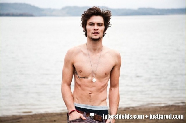 Shiloh Fernandez Fotoğrafı