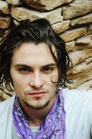 Shiloh Fernandez Fotoğrafı