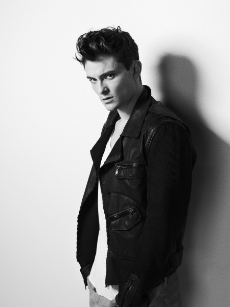 Shiloh Fernandez Fotoğrafı