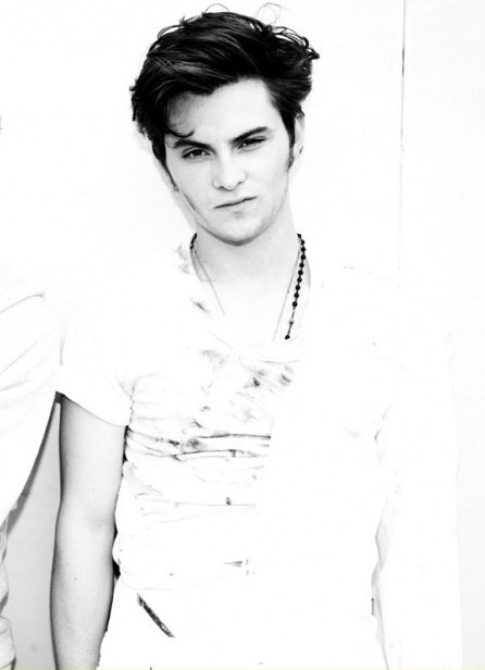 Shiloh Fernandez Fotoğrafı