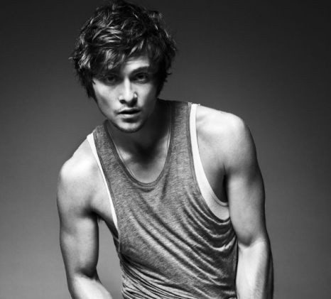 Shiloh Fernandez Fotoğrafı