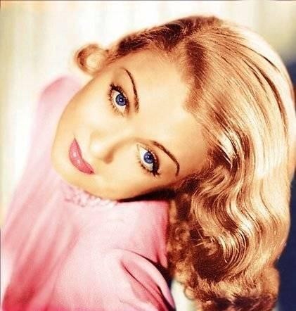 Constance Bennett fotoğrafı