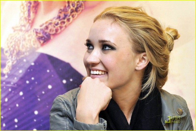 Emily Osment Fotoğrafı