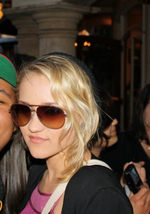 Emily Osment Fotoğrafı