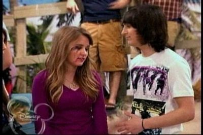 Emily Osment Fotoğrafı