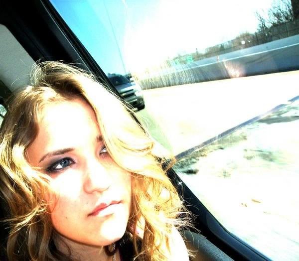 Emily Osment Fotoğrafı