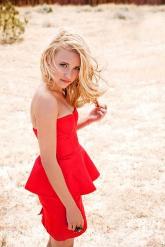 Emily Osment Fotoğrafı