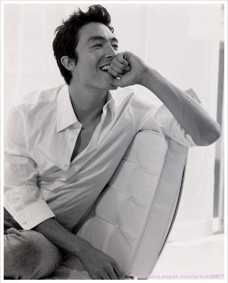 Daniel Henney Fotoğrafı