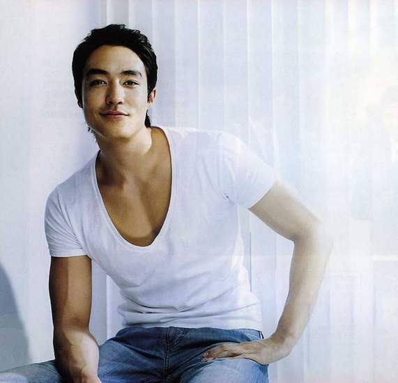 Daniel Henney Fotoğrafı