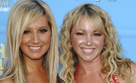 Jennifer Tisdale Fotoğrafı