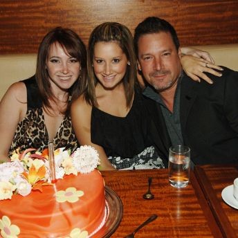 Jennifer Tisdale Fotoğrafı