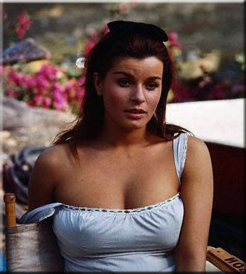 Senta Berger fotoğrafı