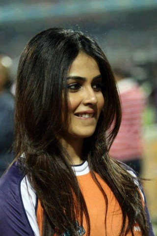 Genelia D'Souza fotoğrafı
