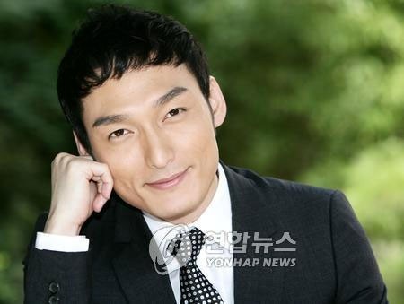 Tsuyoshi Kusanagi fotoğrafı