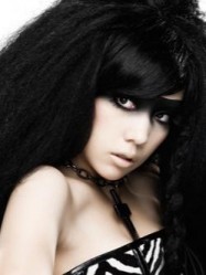 Riisa Naka Fotoğrafı