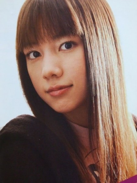 Riisa Naka Fotoğrafı