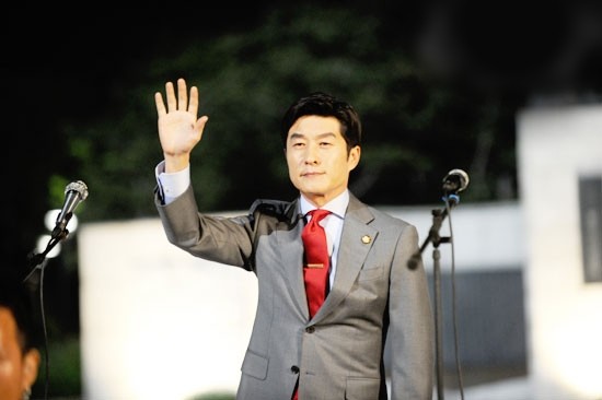 Kim Sang-jung fotoğrafı