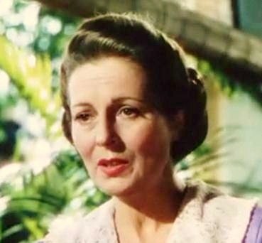 Nora Swinburne fotoğrafı