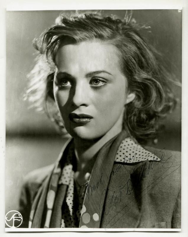 Mai Zetterling fotoğrafı