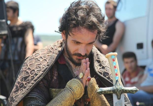 Devrim Evin fotoğrafı