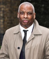 Don Warrington fotoğrafı