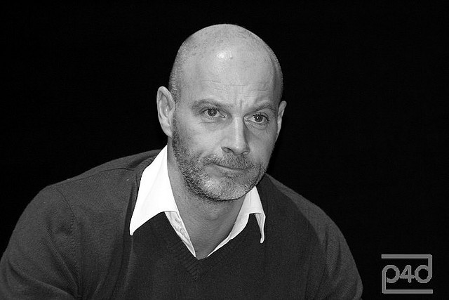 Simon Licht fotoğrafı