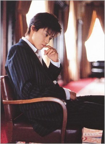 Shun Oguri Fotoğrafı