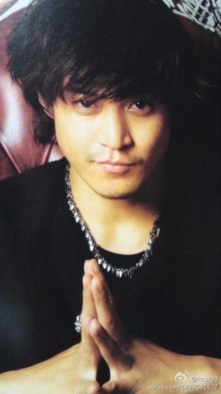 Shun Oguri Fotoğrafı