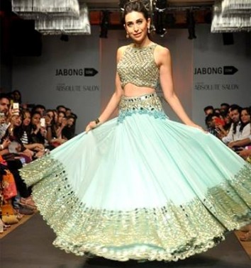 Karisma Kapoor fotoğrafı