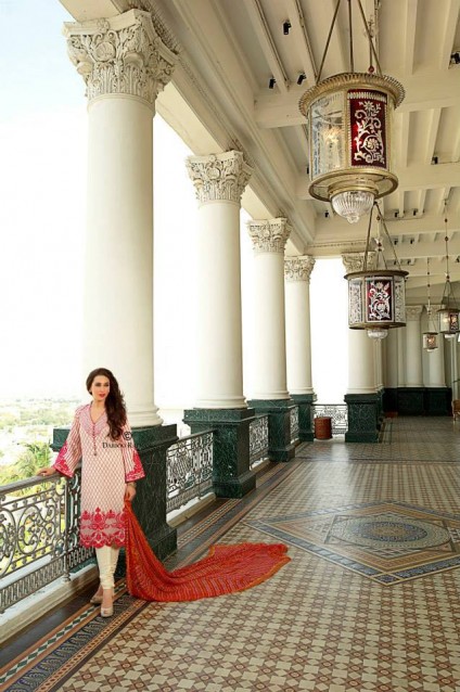 Karisma Kapoor Fotoğrafı