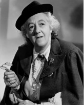 Margaret Rutherford fotoğrafı