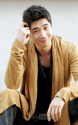 Kim Min-Soo fotoğrafı