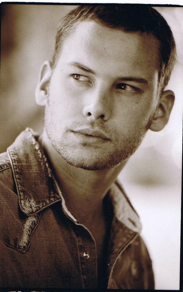 Jason Manns Fotoğrafı