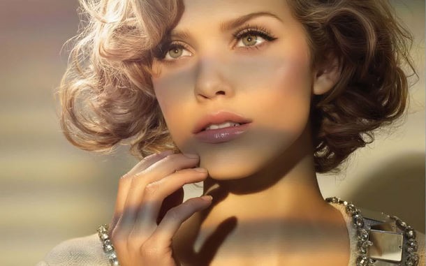 AnnaLynne McCord fotoğrafı