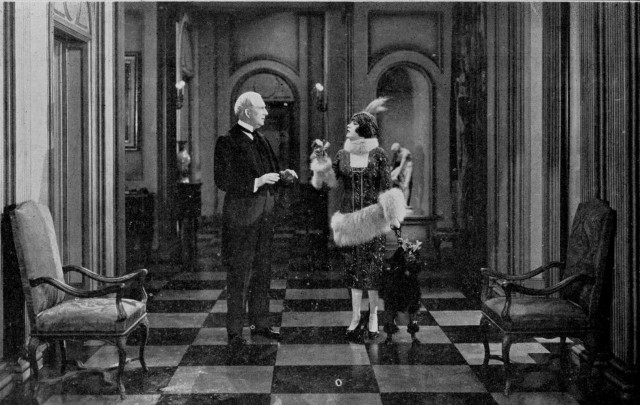 Alec B. Francis fotoğrafı