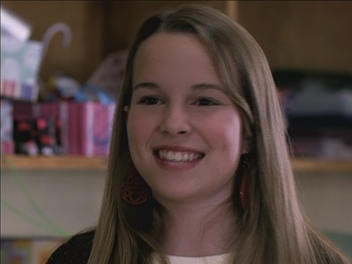 Bridgit Mendler Fotoğrafı