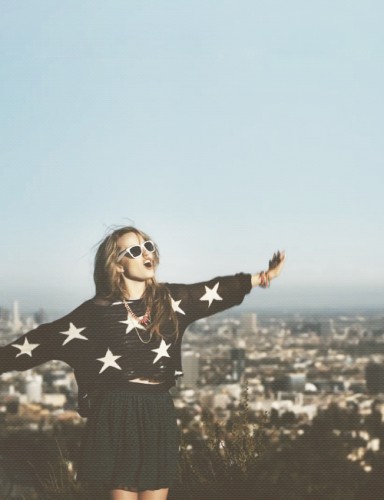 Bridgit Mendler Fotoğrafı