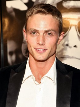 Wilson Bethel Fotoğrafı