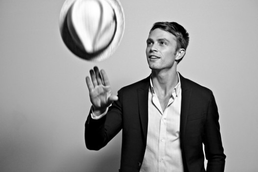 Wilson Bethel Fotoğrafı