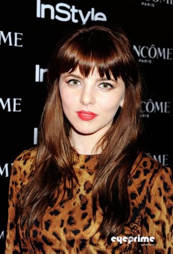 Ophelia Lovibond fotoğrafı