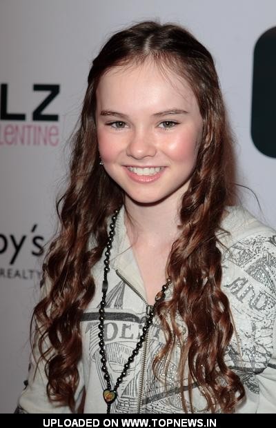 Madeline Carroll Fotoğrafı